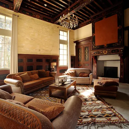 Château De Pondres Hotel 4*