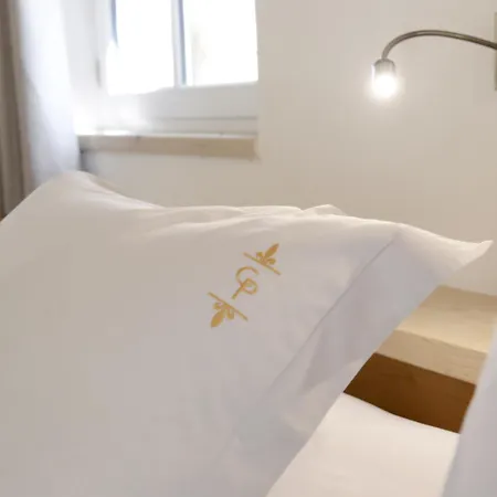 Hotel Chateau De Pondres