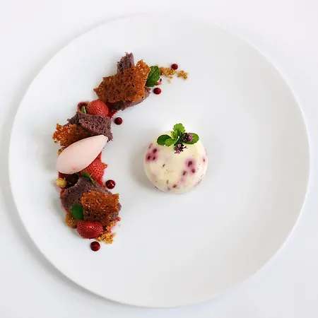 Chateau De Pondres Hotel Villevieille