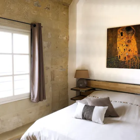 Chateau De Pondres 4* Villevieille