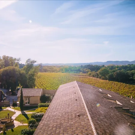 Chateau De Pondres Hotel