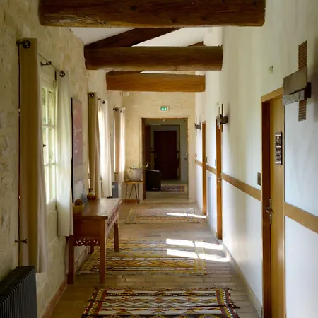Hotel Chateau De Pondres