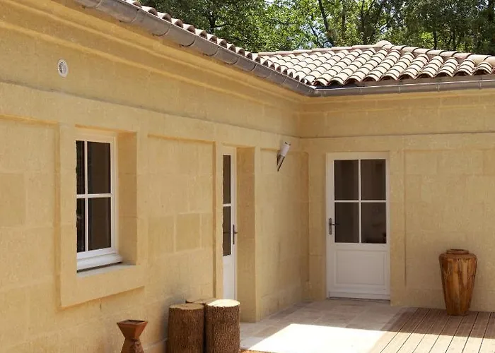 Château De Pondres Villevieille