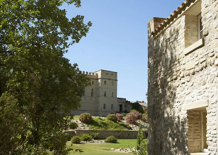 Château De Pondres Hotel 4*