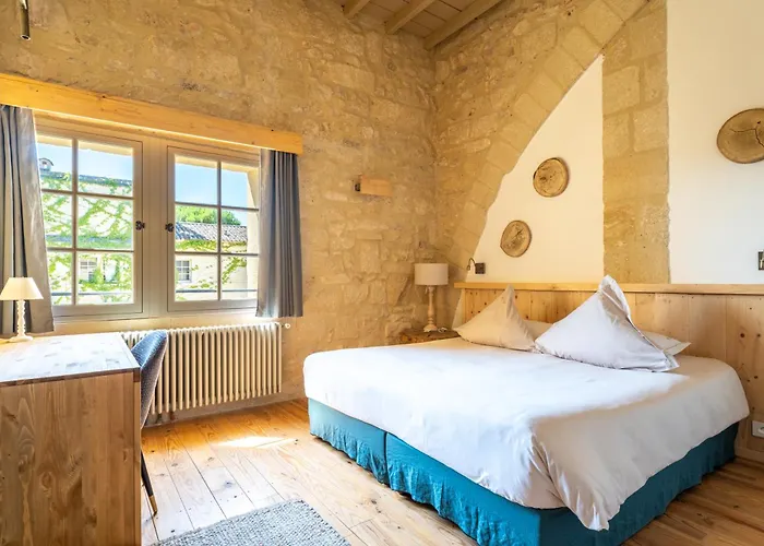 Hotel Château De Pondres Villevieille