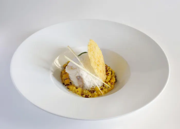 Hotel Château De Pondres 4*