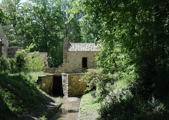 Château De Pondres 4* Villevieille