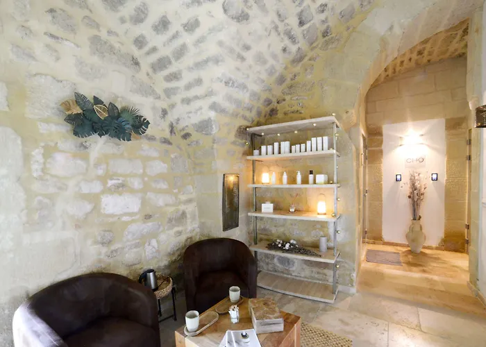 Hotel Château De Pondres 4*